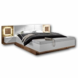 Capri Stilvolle Doppelbett Bettanlage mit Bettkasten & LED-Beleuchtung 180 x 200 cm - Schlafzimmer Komplett-Set in Wildeiche-Optik, Weiß - 305 x 100 x 239 cm (B/H/T) - 1