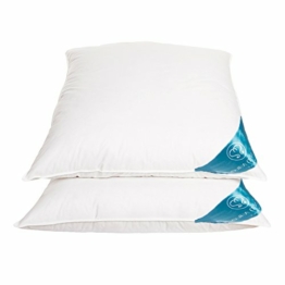 Sandaro Home Kopfkissen 80x80 Daunen-Federnkissen 2er Set, 80 x 80 cm 3 Kammern (1600gramm),100% Naturprodukt in reinem Baumwollbezug, Ultra Comfort Sleeping Pillow - 1